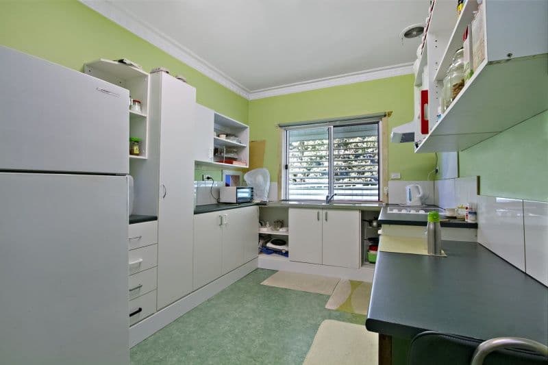 17 Merewether Street, CORINDA QLD 4075, Corinda - Thumbnail 3