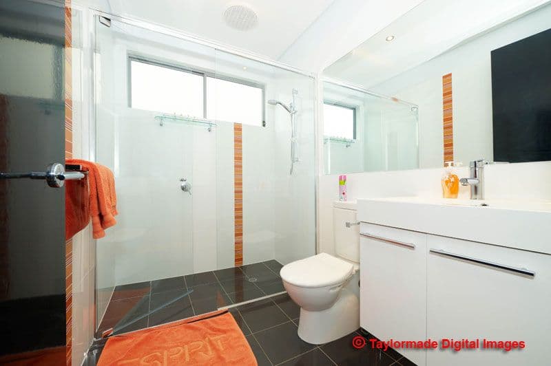 13 Bexley Avenue, BALMORAL QLD 4171, Balmoral - Thumbnail 7