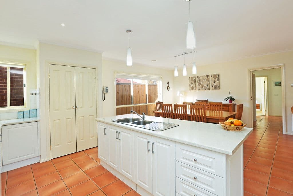 33 Greenleaf Drive, Lara VIC 3212, Lara - Thumbnail 5