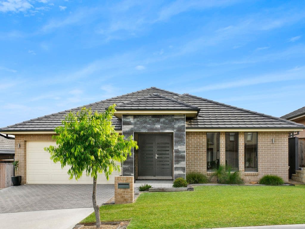 60 Hemsworth Avenue, Middleton Grange - Image 1