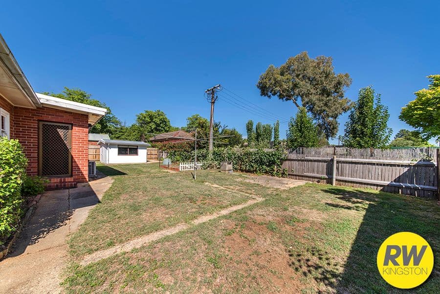 22 Blaxland Crescent, Griffith ACT 2603, Griffith - Thumbnail 4