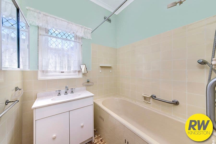 22 Blaxland Crescent, Griffith ACT 2603, Griffith - Thumbnail 8