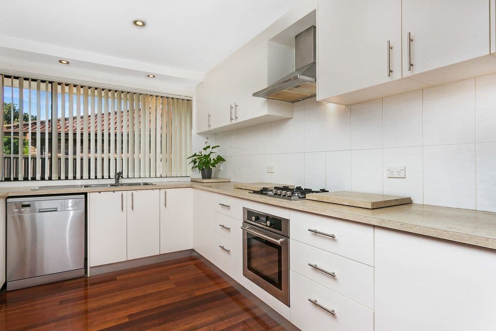 7 Novar Place, St Johns Park NSW 2176, St Johns Park - Thumbnail 4