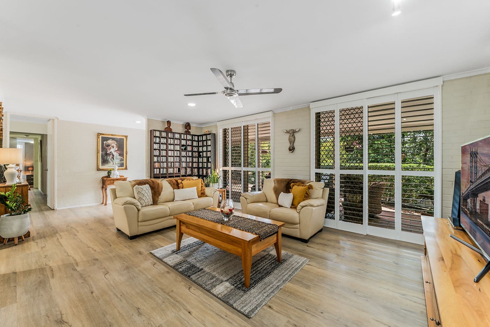 52 Goolman Street, Chapel Hill QLD 4069, Chapel Hill - Thumbnail 5