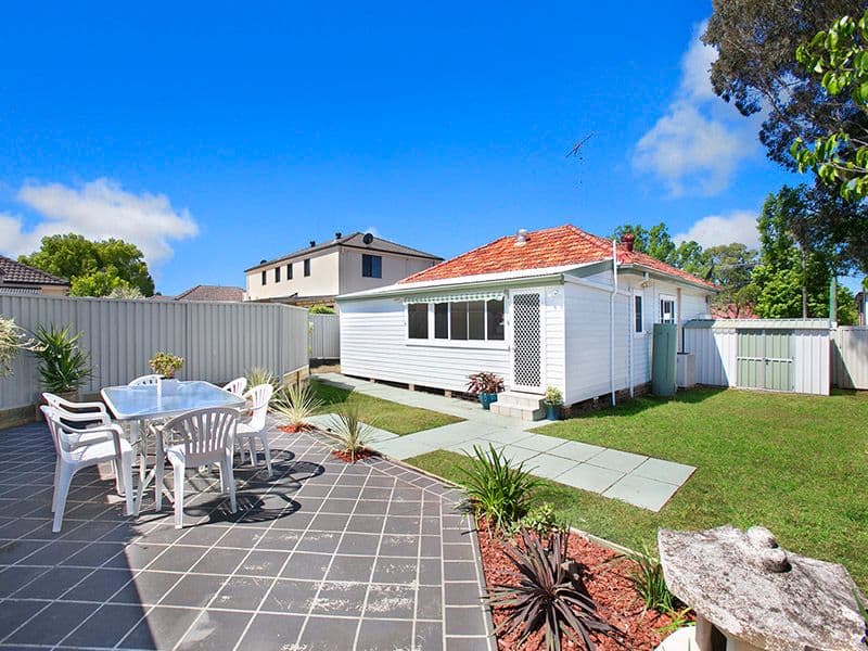 86A Queen Street, REVESBY NSW 2212, Revesby - Thumbnail 2
