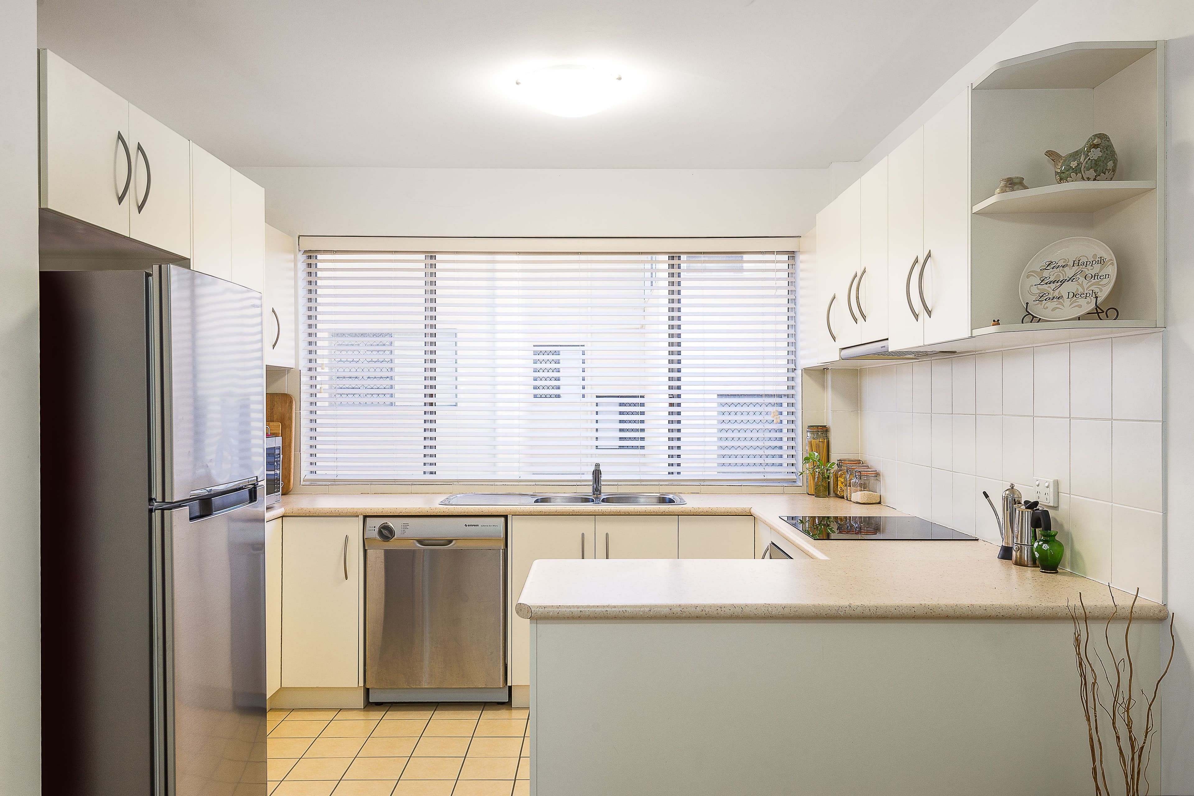 6 Barlow Street, Clayfield QLD 4011, Clayfield - Thumbnail 8