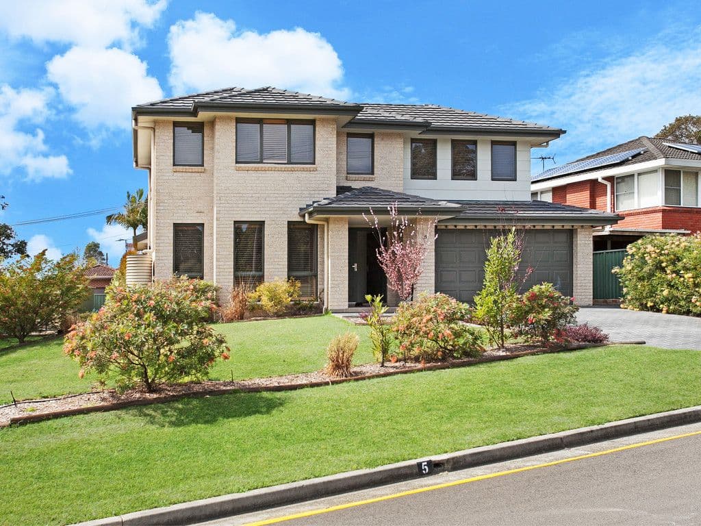 5 Otford Road, Helensburgh NSW 2508, Helensburgh - Image 1