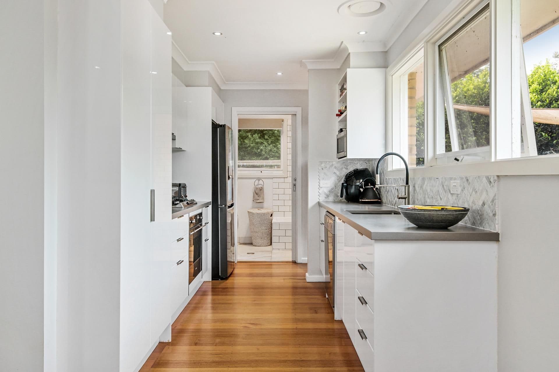 10 Hillview Drive, Kilsyth VIC 3137, Kilsyth - Thumbnail 3