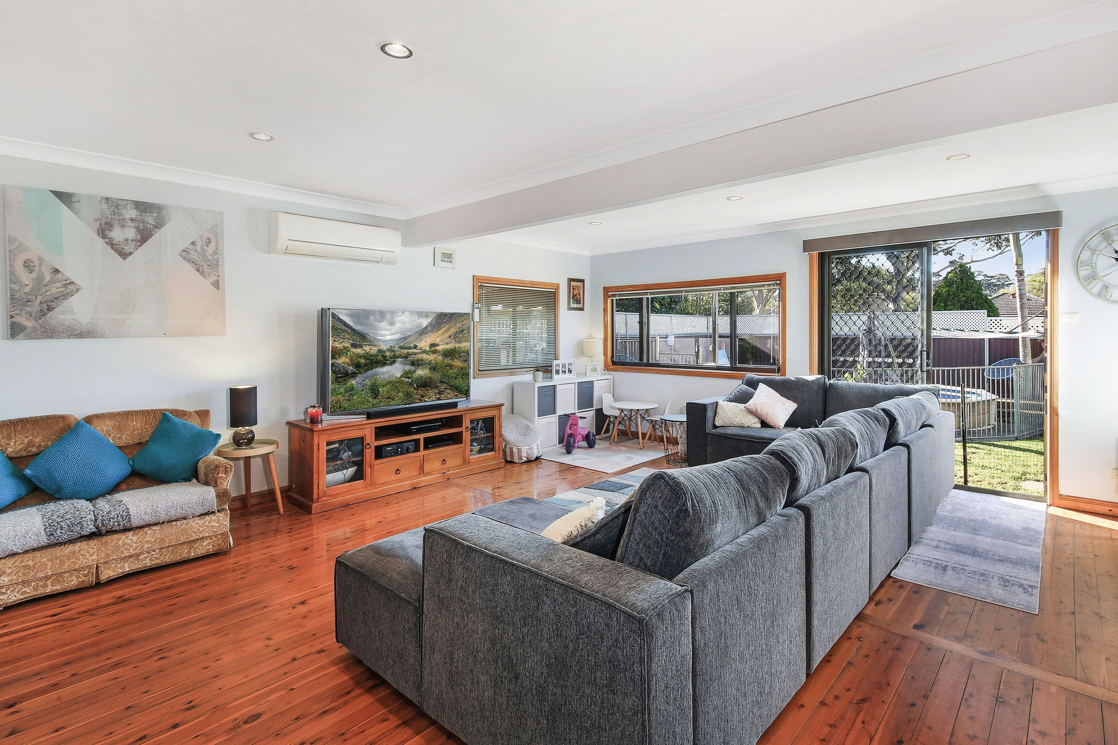 21 McCrossin Avenue, Birrong NSW 2143, Birrong - Thumbnail 3