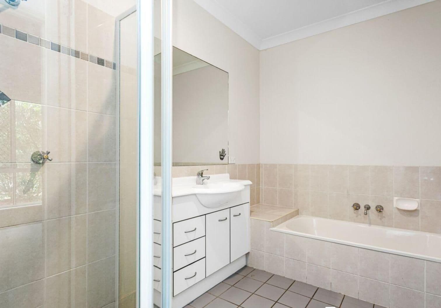 1 Hurst Street, Crestmead QLD 4132, Crestmead - Thumbnail 4