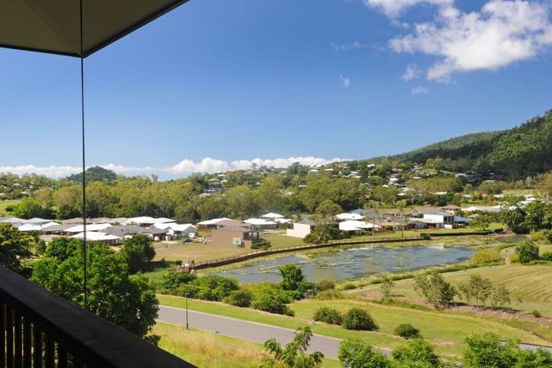 19 Daydream Court, Cannonvale QLD 4802, Cannonvale - Thumbnail 6