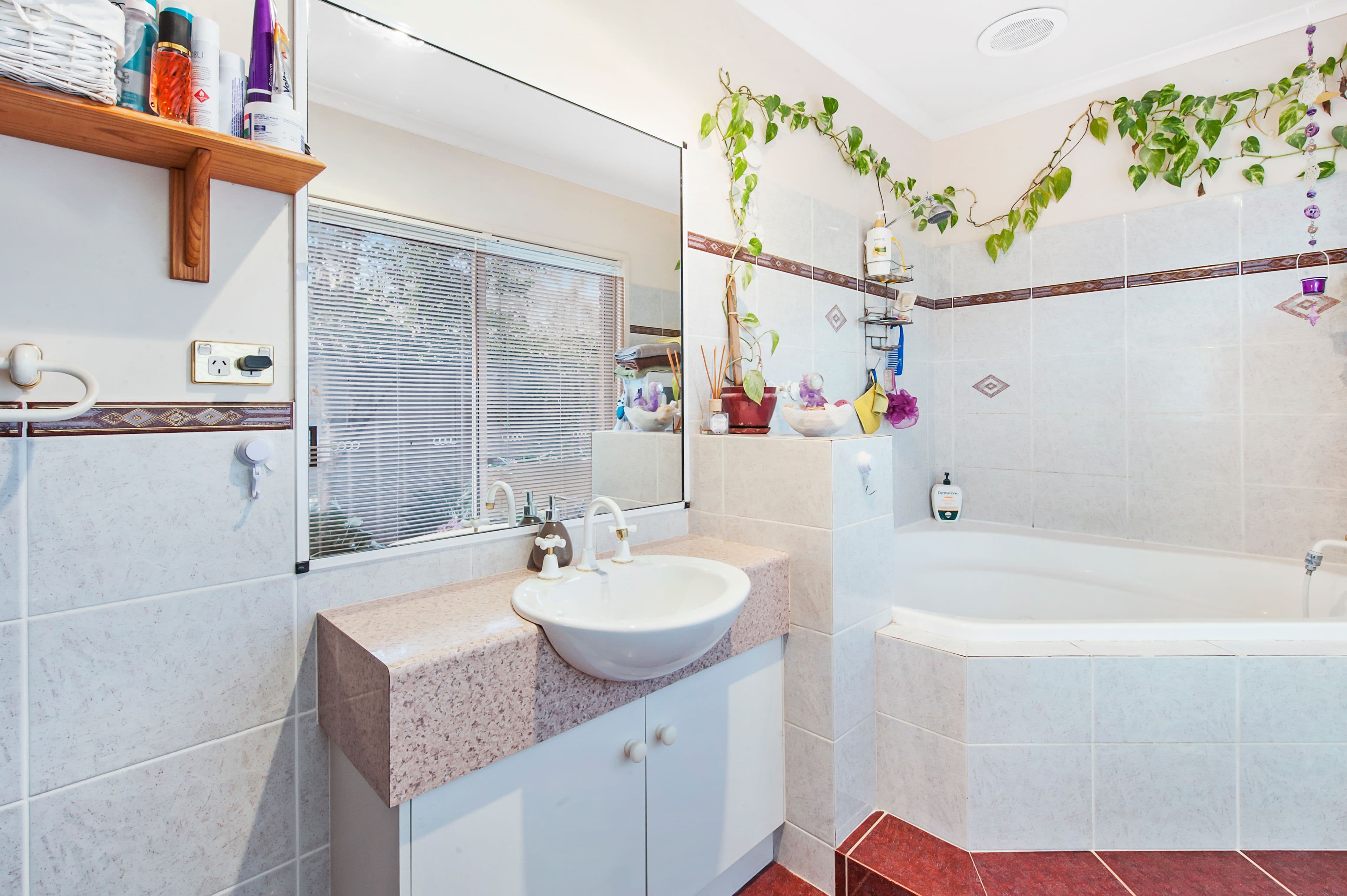 10 Helsingor Avenue, Wodonga VIC 3690, Wodonga - Thumbnail 8