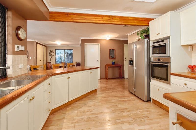 15 Stone Court, KARDINYA WA 6163, Kardinya - Thumbnail 2