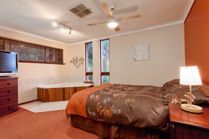 15 Stone Court, KARDINYA WA 6163, Kardinya - Thumbnail 4