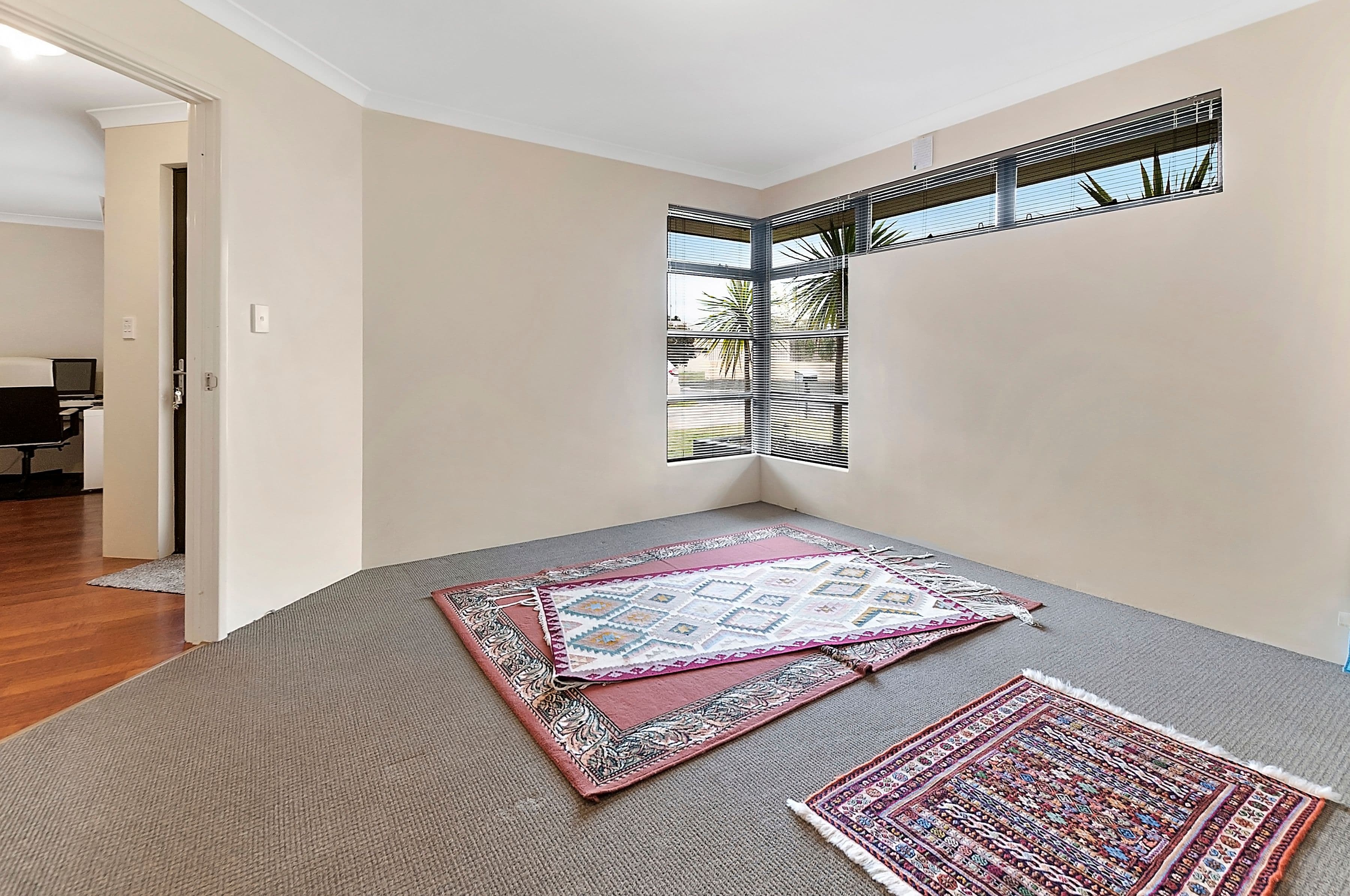 13 Hoskins Way, Australind WA 6233, Australind - Thumbnail 3