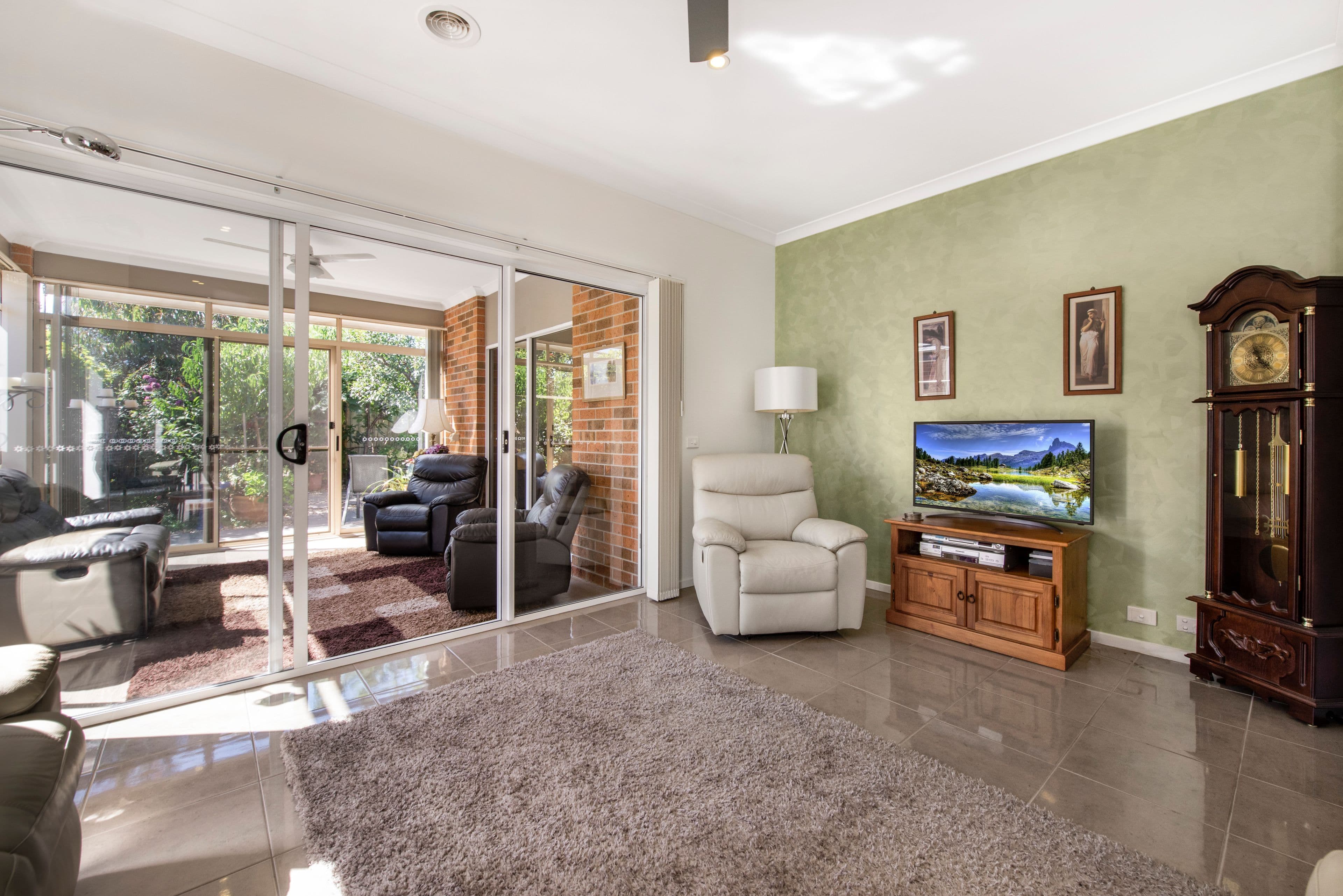 14 Farmdale Road, Pakenham VIC 3810, Pakenham - Thumbnail 5