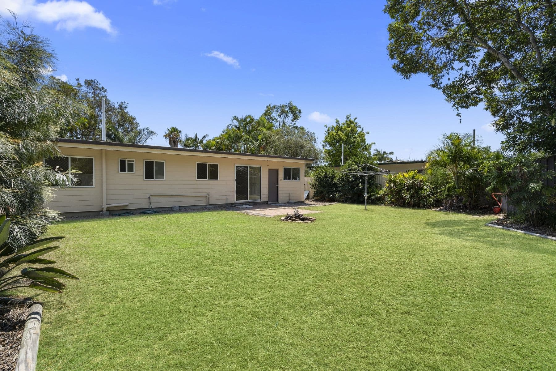 7 Alpinia Avenue, Banksia Beach QLD 4507, Banksia Beach - Thumbnail 3