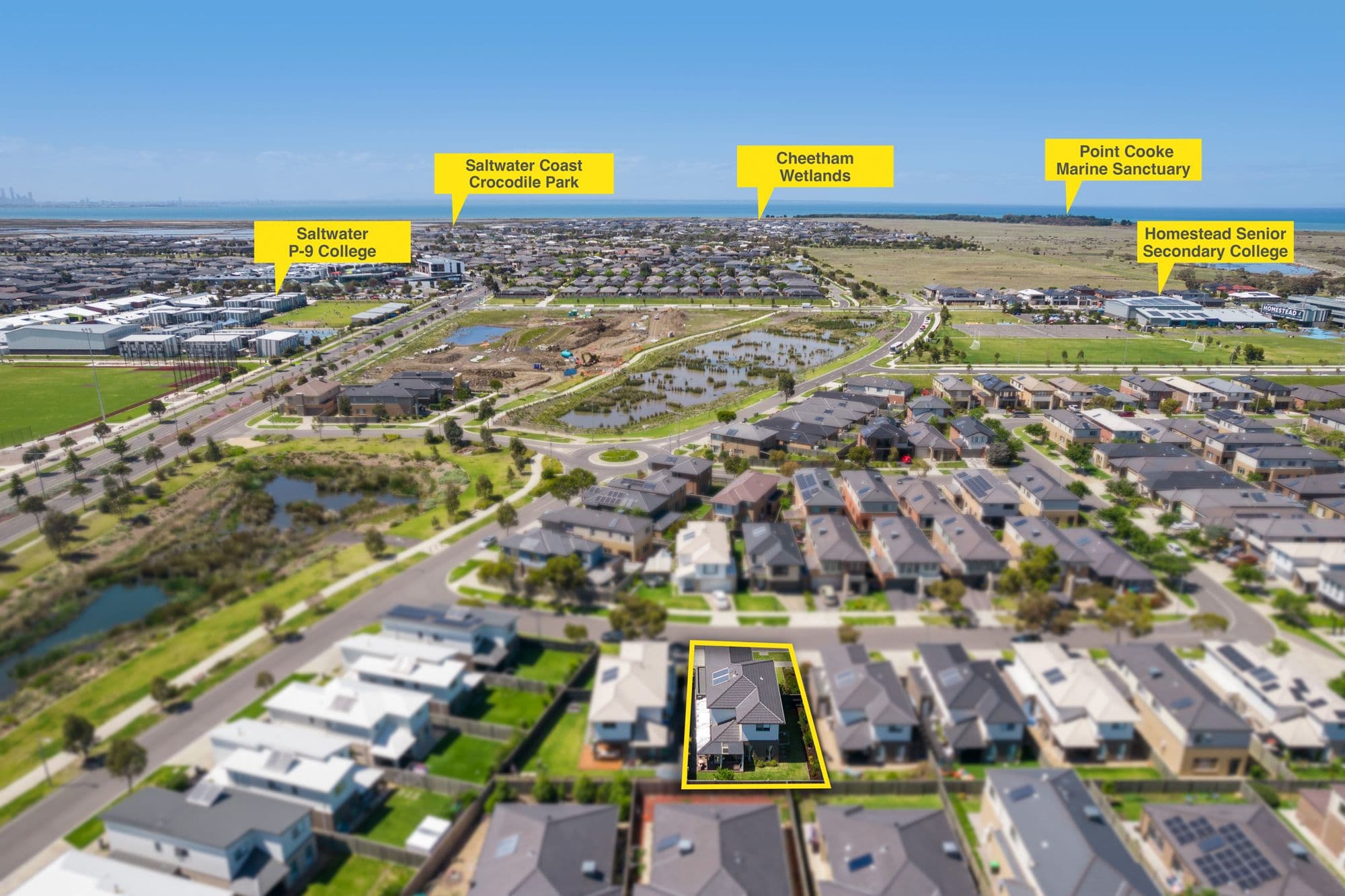 6 Dingo Street, Point Cook VIC 3030, Point Cook - Thumbnail 2
