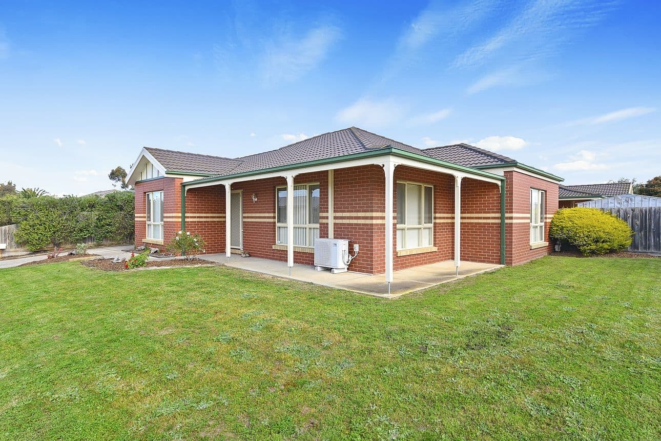 13 Bracknell Court, Lara VIC 3212, Lara - Image 1