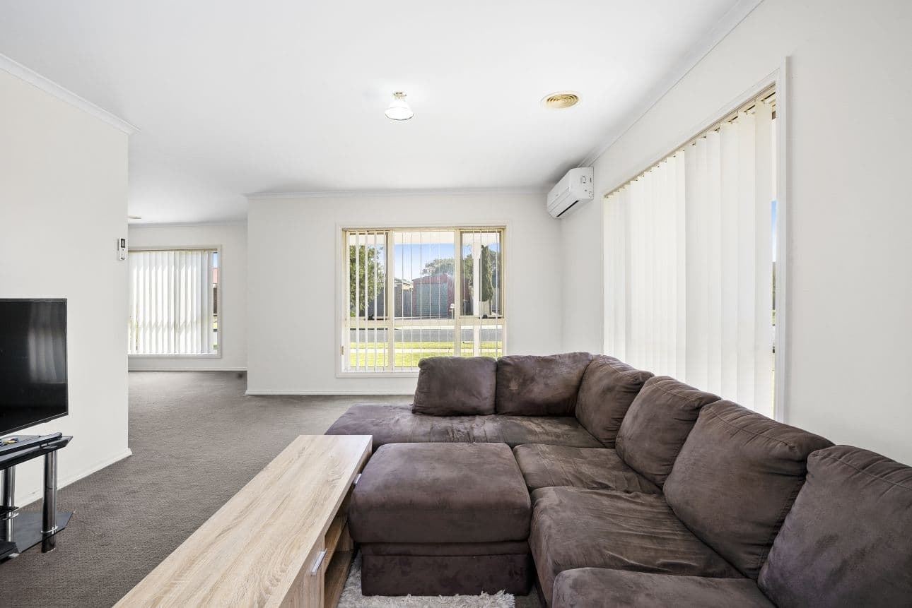 13 Bracknell Court, Lara VIC 3212, Lara - Thumbnail 4