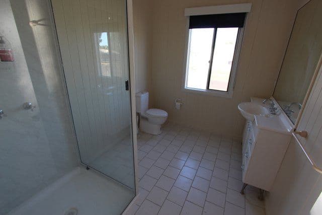 33 King Street, CHARLEVILLE QLD 4470, Charleville - Thumbnail 4