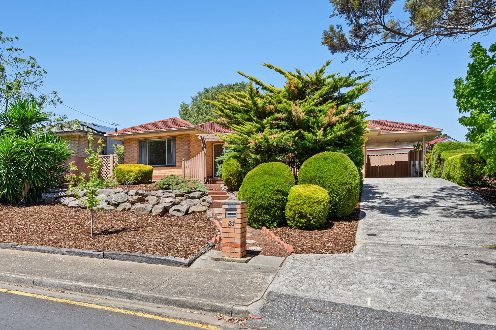 31 Collins Parade, Hackham SA 5163, Hackham - Image 1
