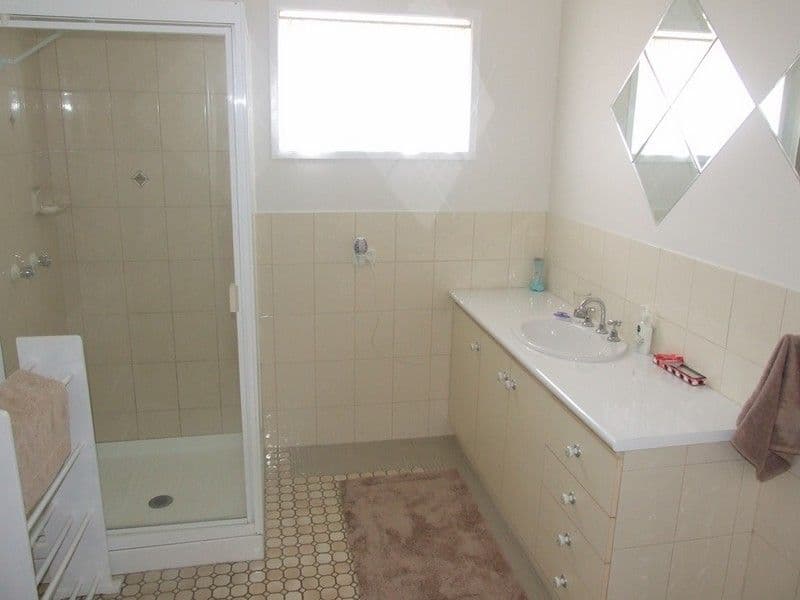 1 Perseverance Dam Road, CROWS NEST QLD 4355, Crows Nest - Thumbnail 8