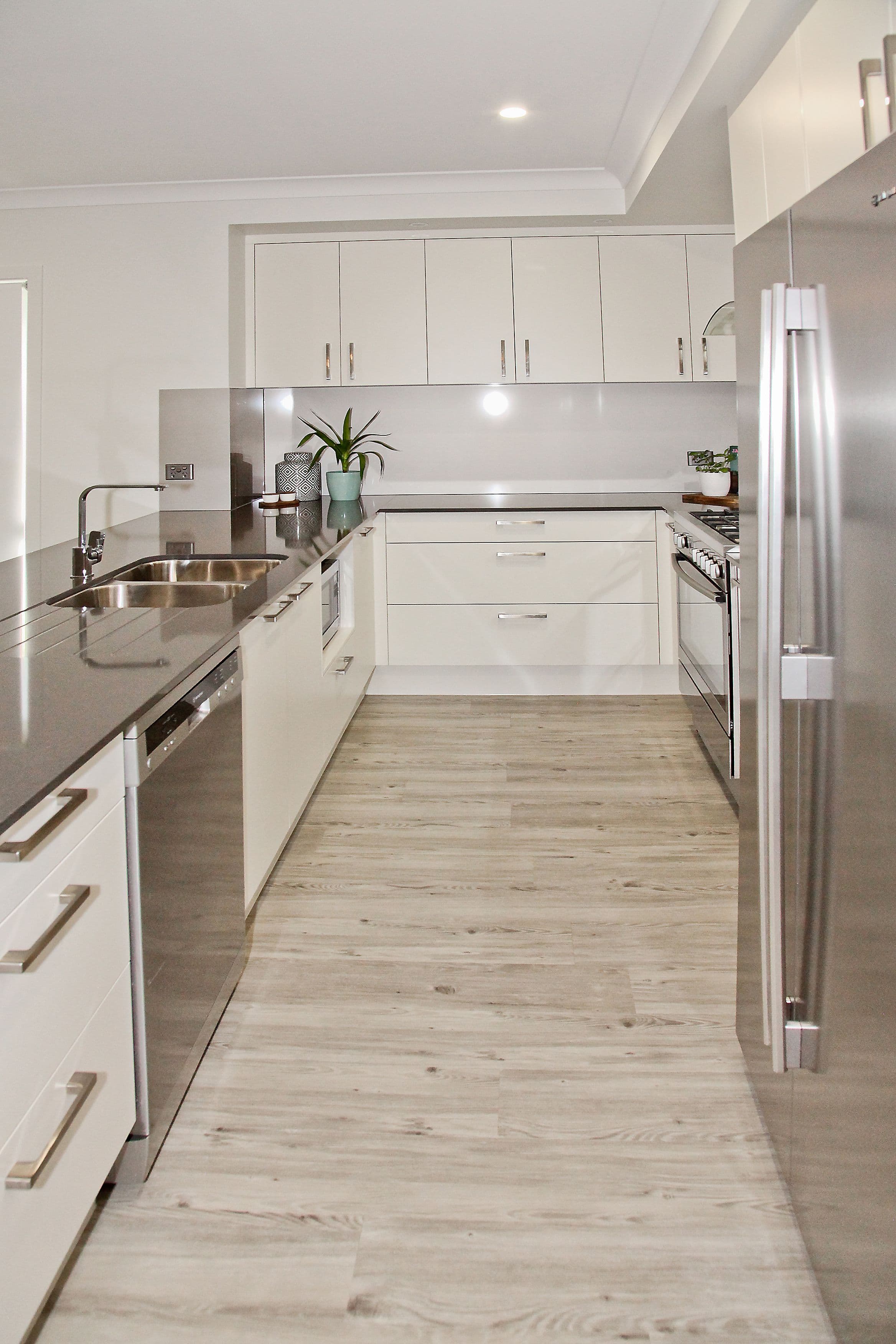 11 Norfolk Drive, Hidden Valley QLD 4703, Hidden Valley - Thumbnail 5