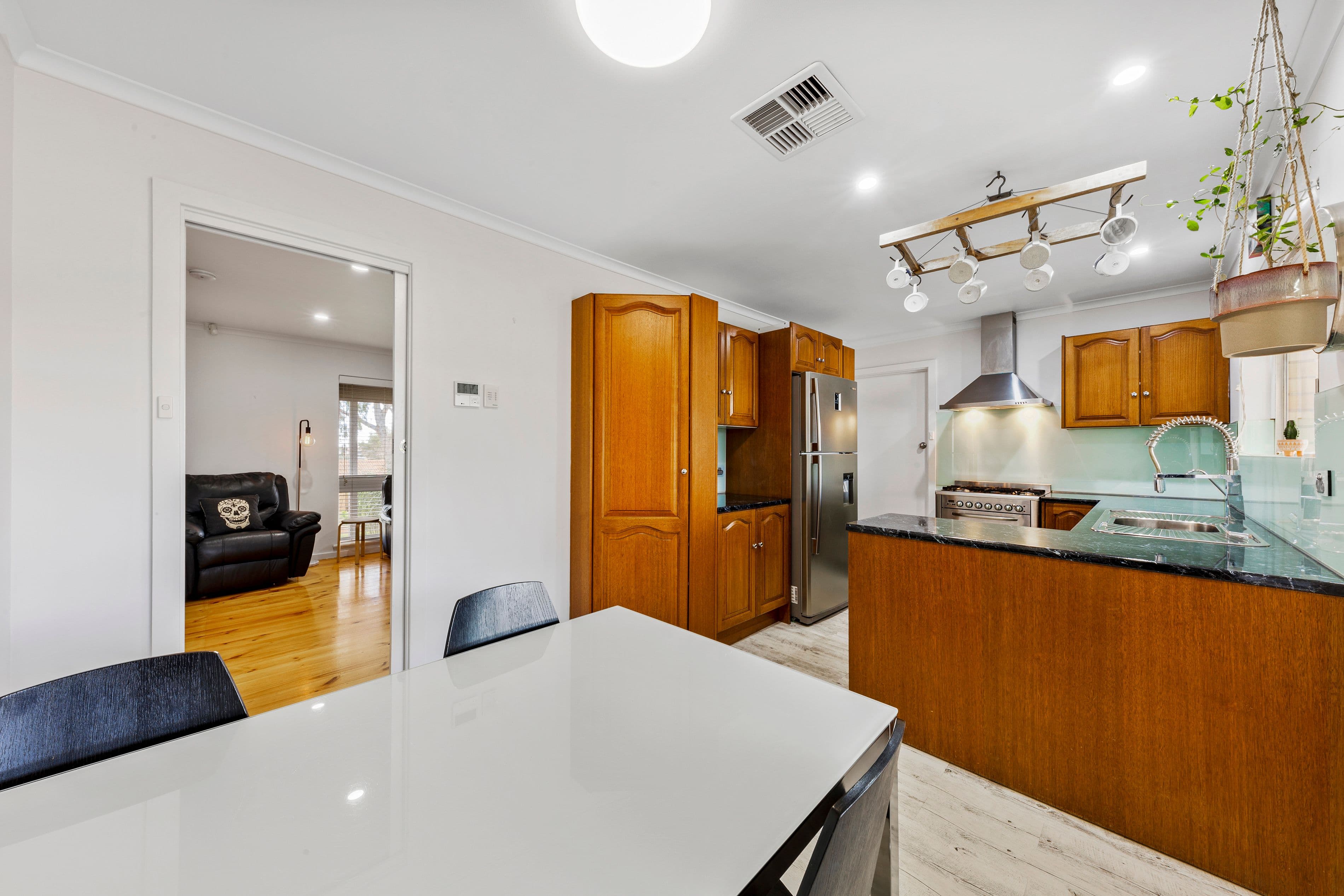 42 Cornell Avenue, Valley View SA 5093, Valley View - Thumbnail 7