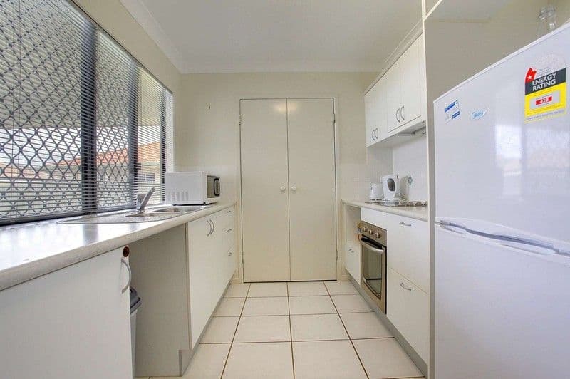 43 Elphinstone Drive, KIRWAN QLD 4817, Kirwan - Thumbnail 4
