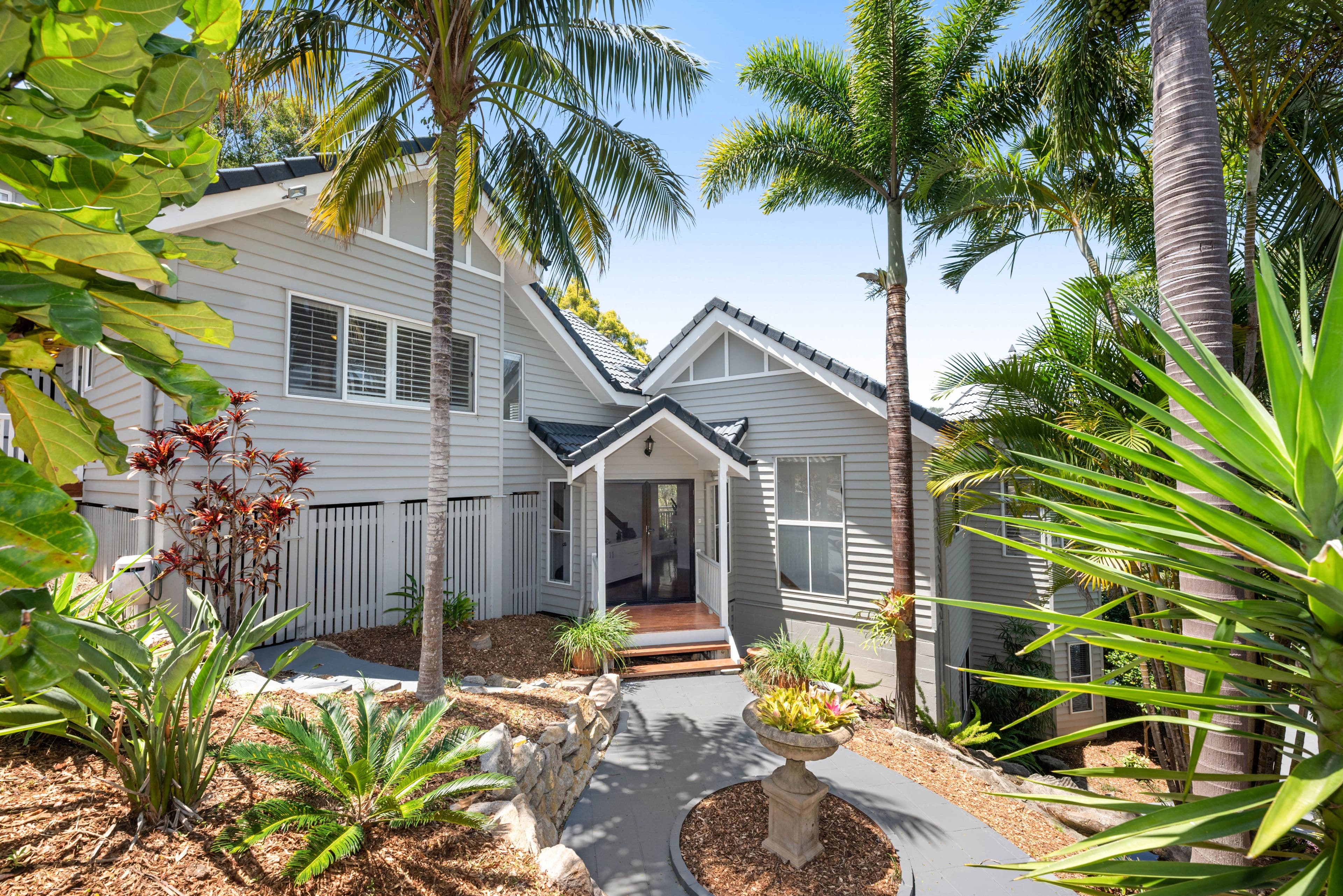 15 Hillside Place, The Gap QLD 4061, The Gap - Thumbnail 3