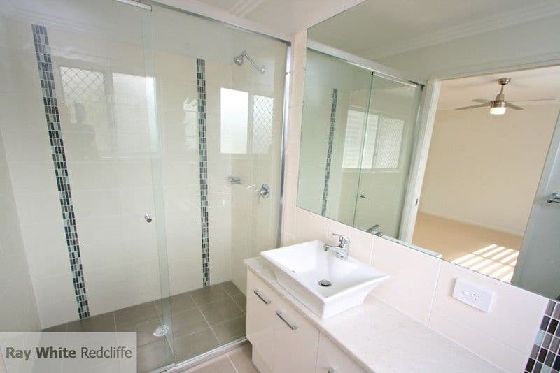 21 Thompson Cresent, CLONTARF QLD 4019, Clontarf - Thumbnail 4