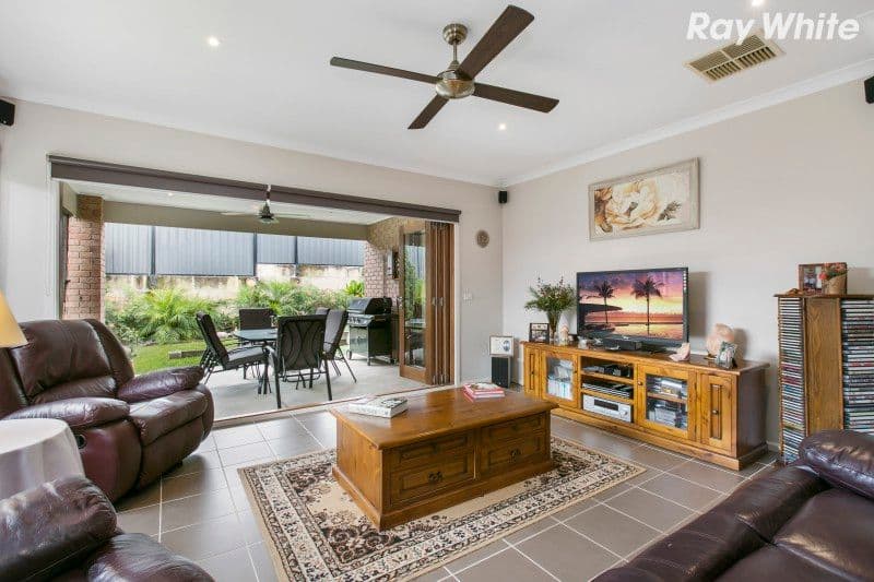 75 Leigh Drive, Pakenham VIC 3810, Pakenham - Thumbnail 7