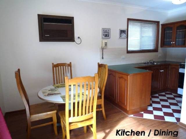 2124 Royal Pines Resort, Benowa, QLD, 4217, Benowa - Thumbnail 8
