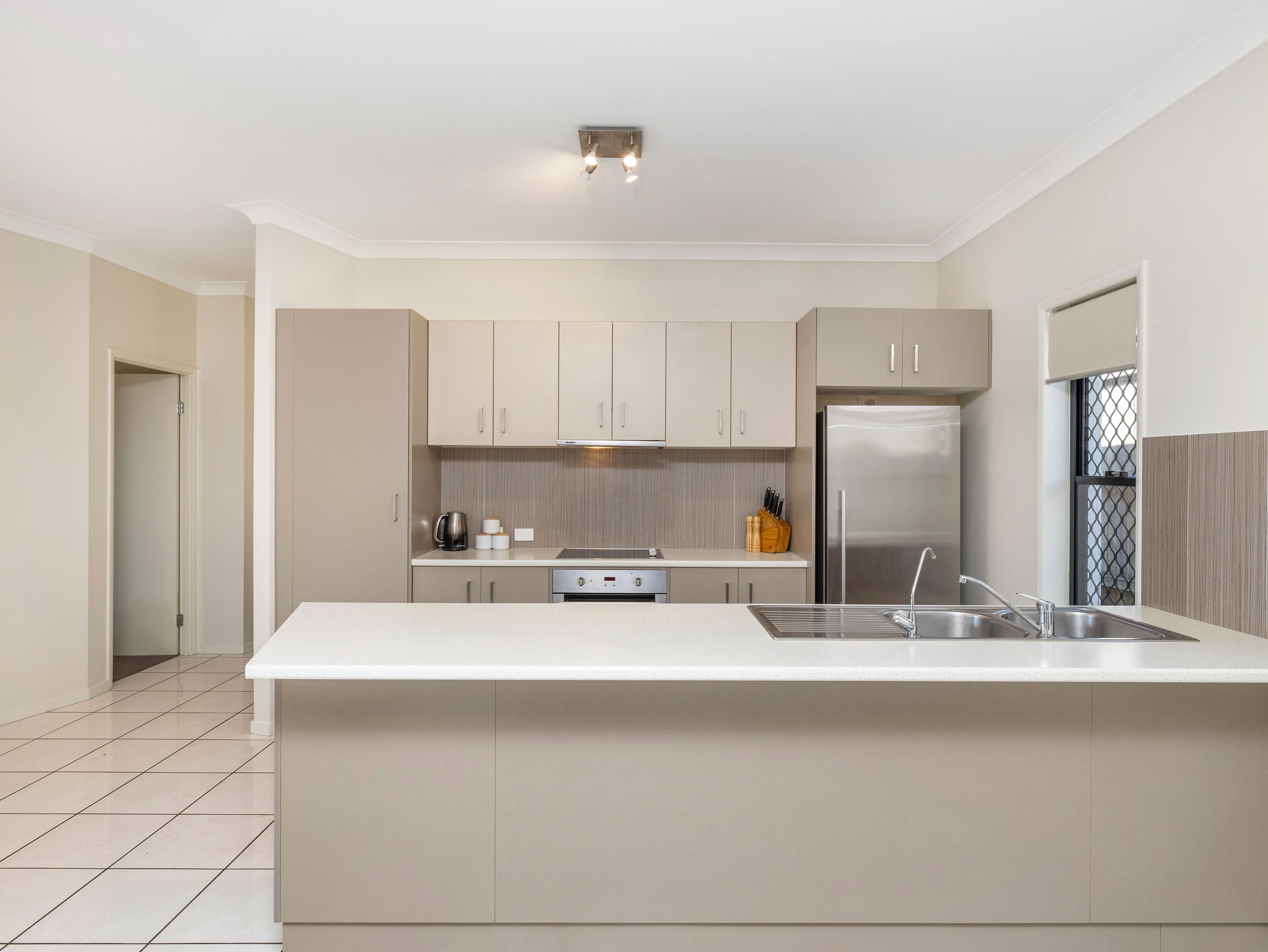 11 Grand Canyon Drive, Springfield Lakes QLD 4300, Springfield Lakes - Thumbnail 4