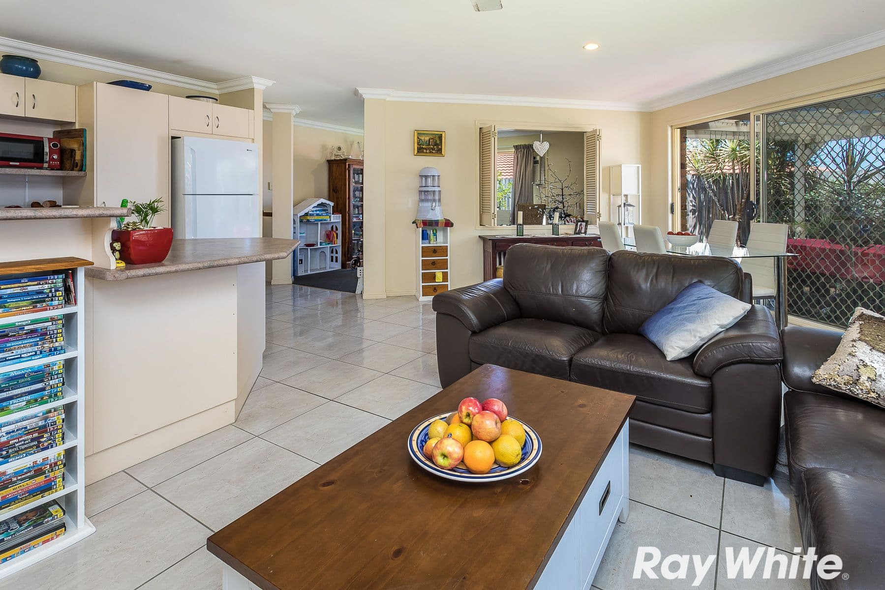 7 Faraday Court, Kallangur QLD 4503, Kallangur - Thumbnail 2