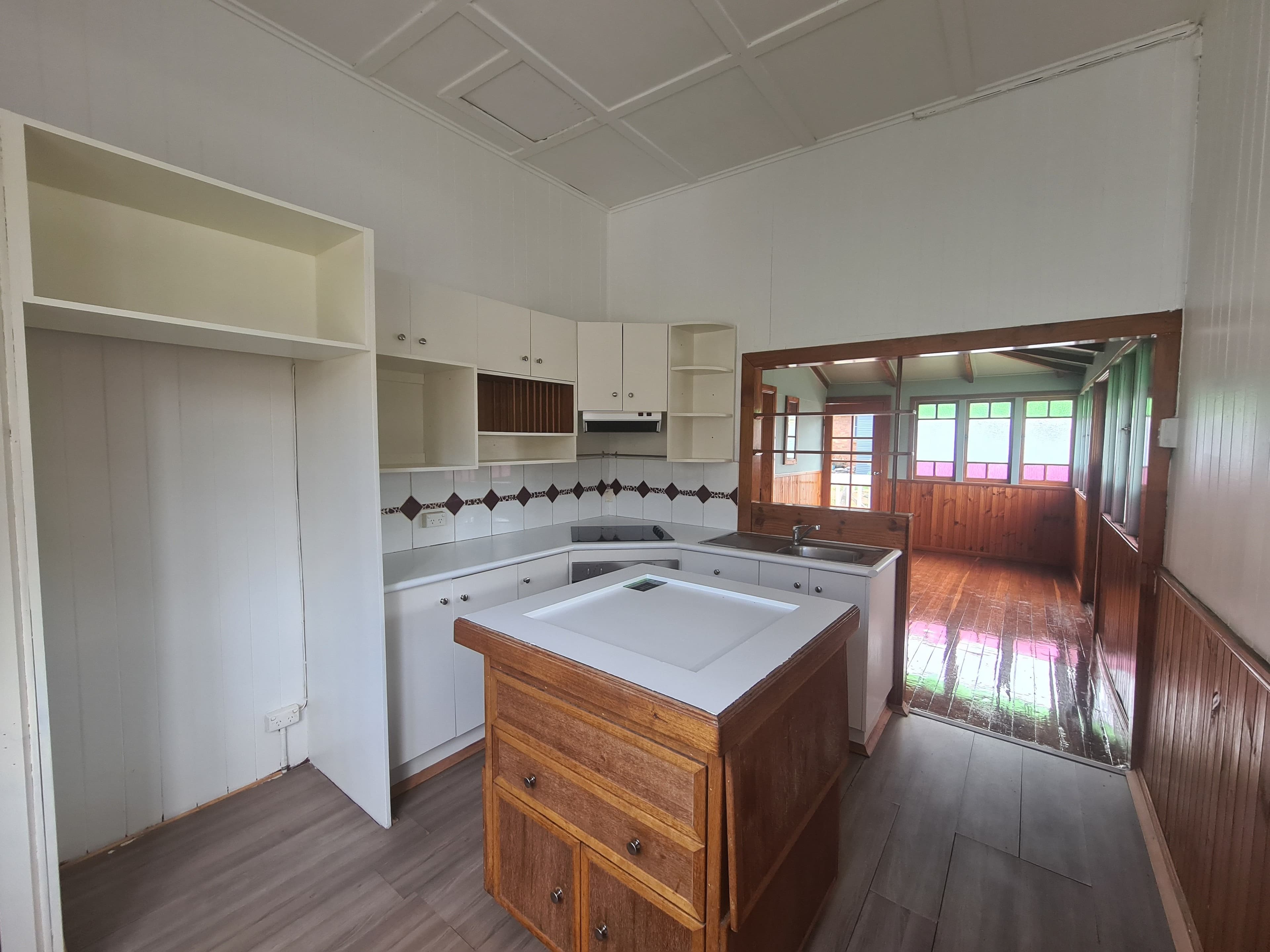 2 Esk Street, Crows Nest QLD 4355, Crows Nest - Thumbnail 3