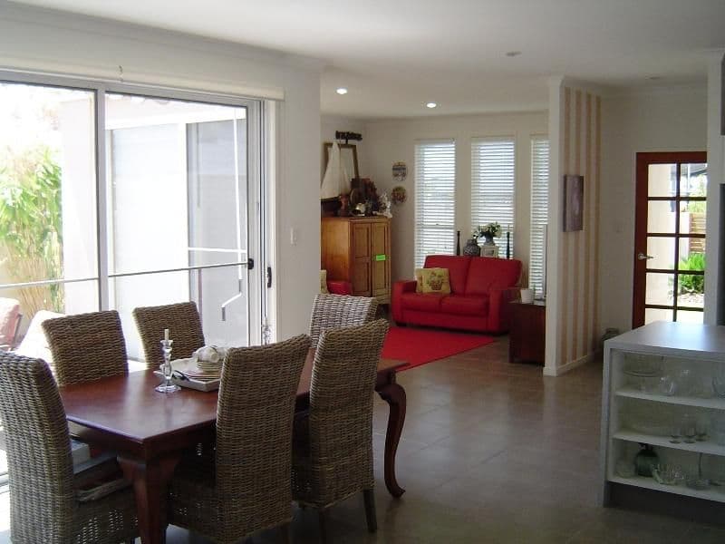 23 Barrine Crescent, CALOUNDRA QLD 4551, Caloundra West - Thumbnail 2