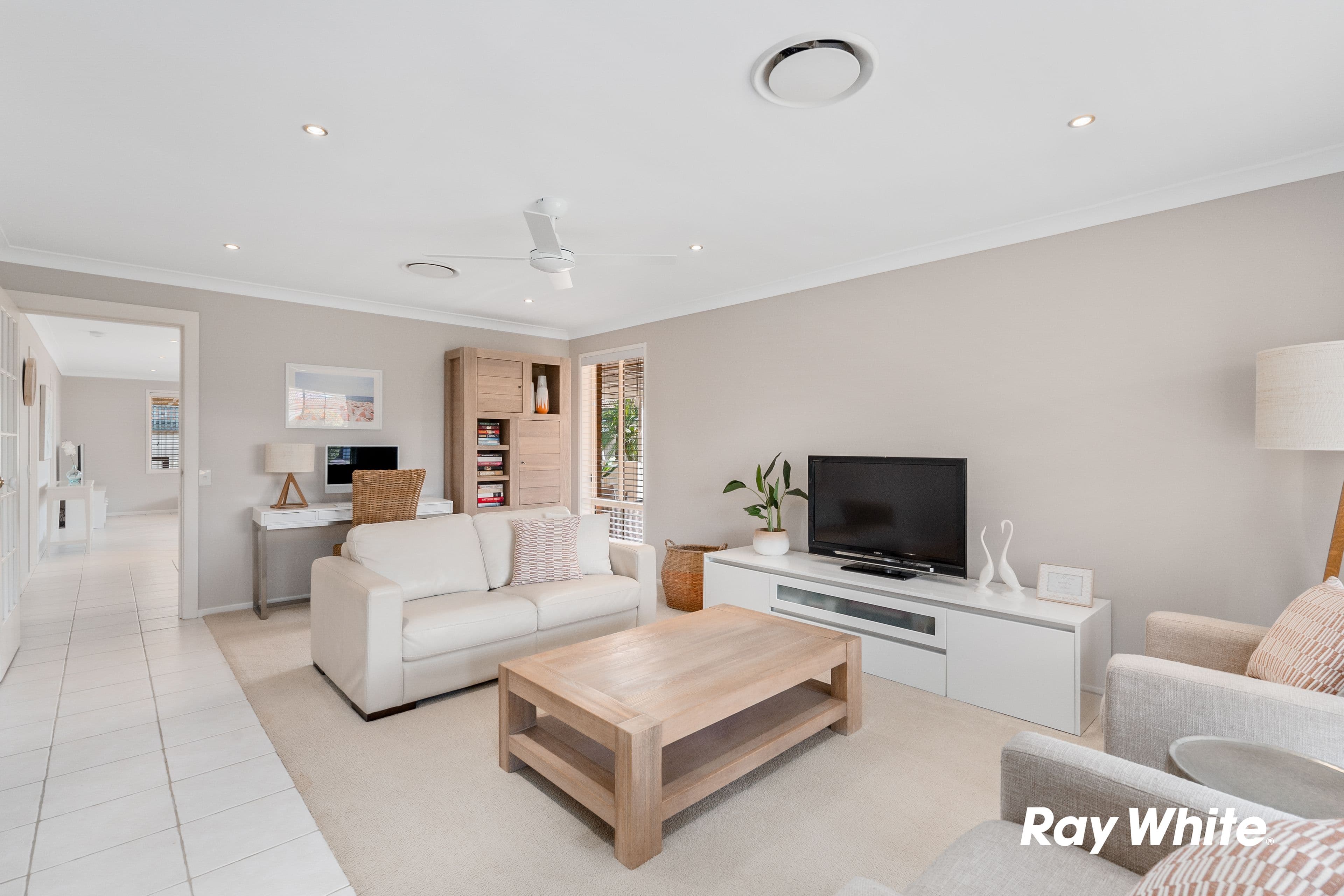 10 Solitaire Court, Stanhope Gardens NSW 2768, Stanhope Gardens - Thumbnail 2