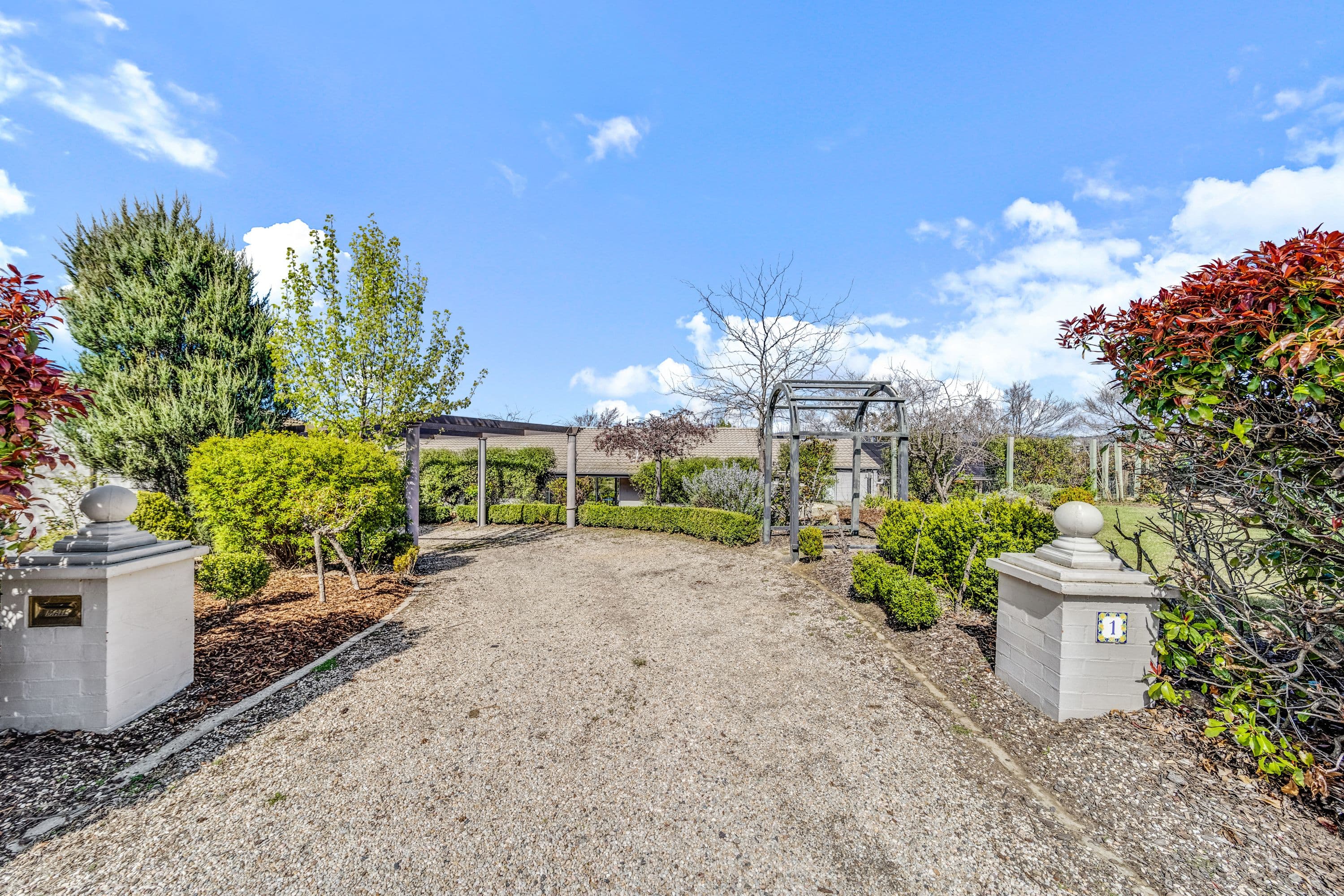 1 Arnot Place, Monash ACT 2904, Monash - Thumbnail 2