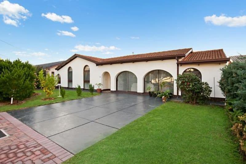 18 Stanford Crescent, FULHAM GARDENS SA 5024, Fulham Gardens - Image 1