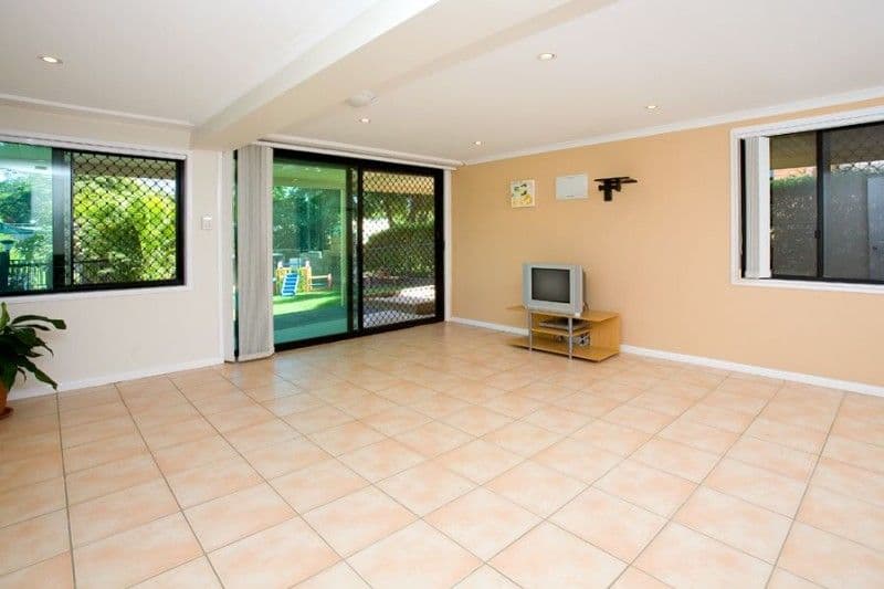 9 Kangaloon Street, JINDALEE QLD 4074, Jindalee - Thumbnail 8
