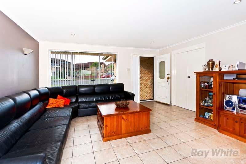 8  Colville Place, BONNYRIGG HEIGHTS NSW 2177, Bonnyrigg Heights - Thumbnail 3
