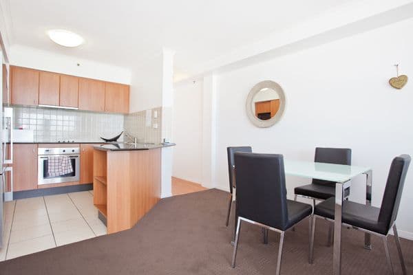 88 Marine Parade 'Mantra', COOLANGATTA QLD 4225, Coolangatta - Thumbnail 3