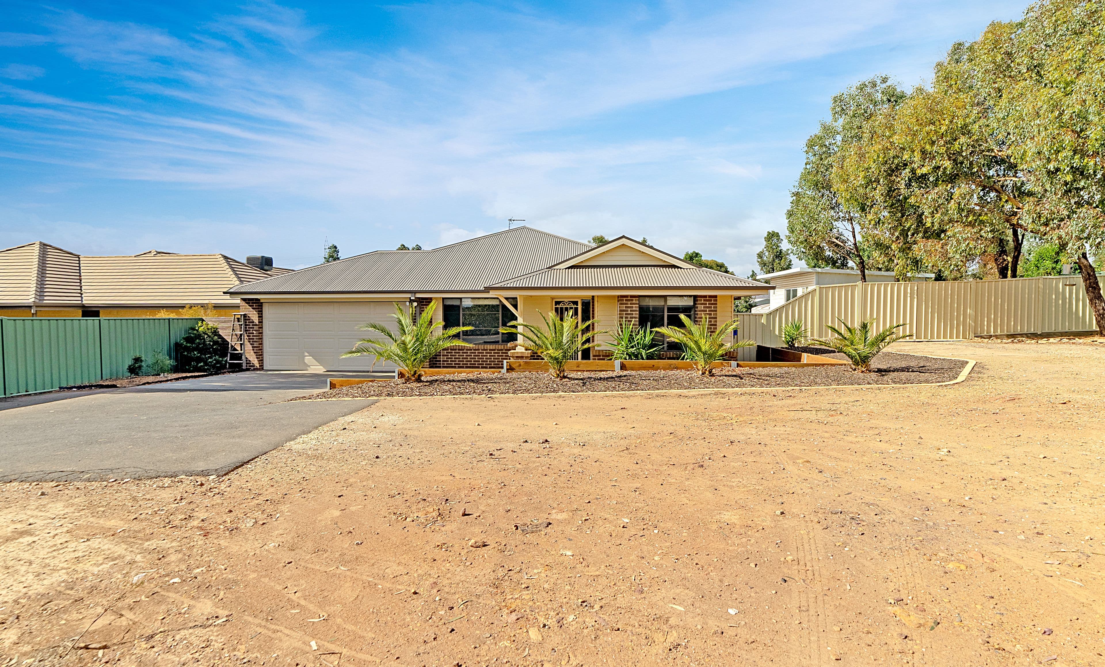 14 Marita Drive, Maiden Gully VIC 3551, Maiden Gully - Thumbnail 2