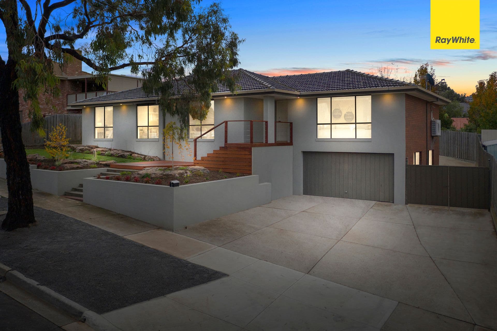 2 Dyson Drive, Sunbury VIC 3429, Sunbury - Thumbnail 2