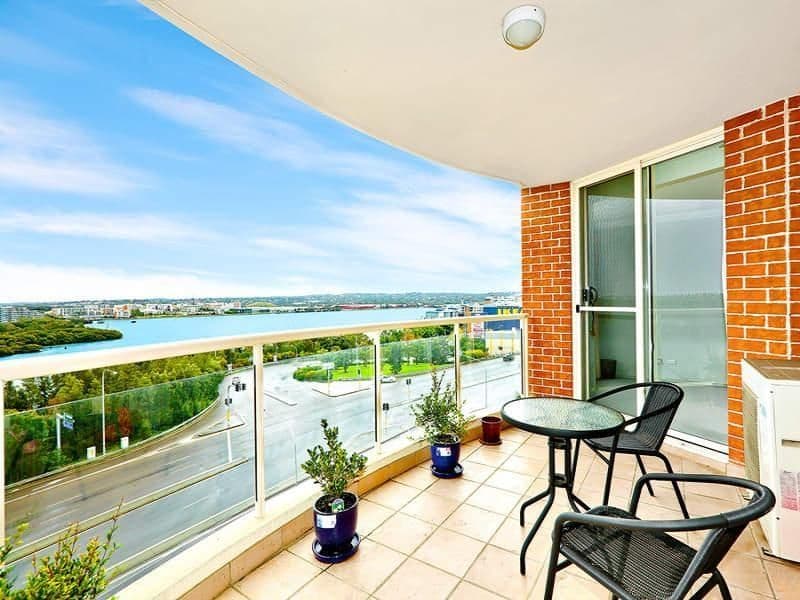 804/8 Wentworth Drive, Liberty Grove - Image 1