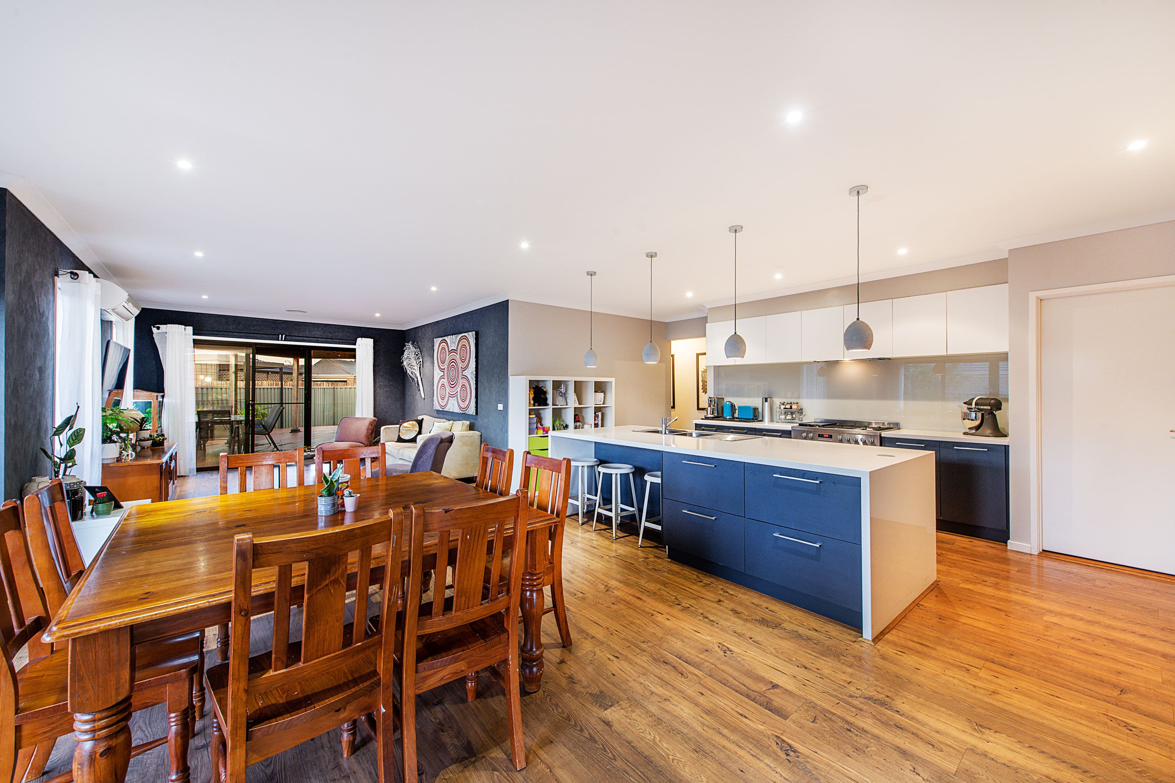 16 Dash Drive, Cranbourne East VIC 3977, Cranbourne East - Thumbnail 5