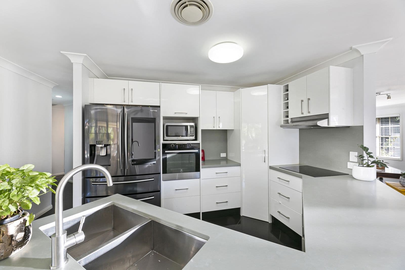 11 Greg Norman Crescent, Parkwood QLD 4214, Parkwood - Thumbnail 5