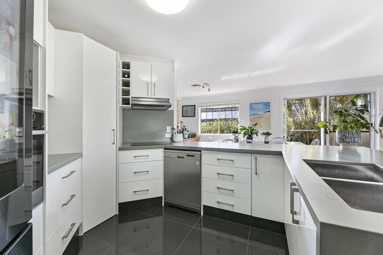 11 Greg Norman Crescent, Parkwood QLD 4214, Parkwood - Thumbnail 6